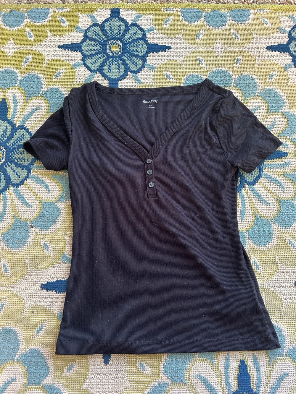 GapBody Women's Black Short Sleeve Henley Top